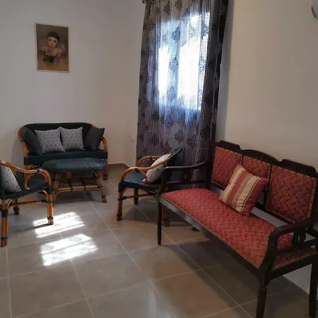 Akrotiri Bella View Apartment